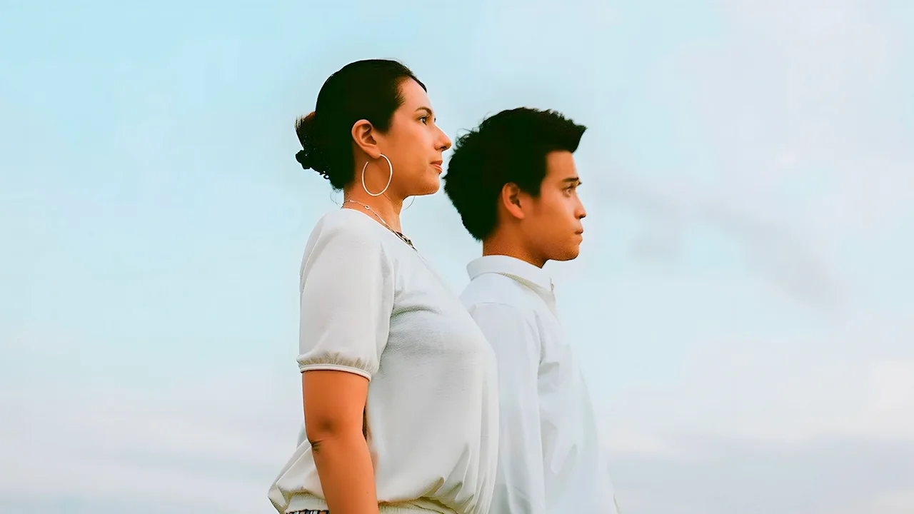 De Espaldas al Mundo