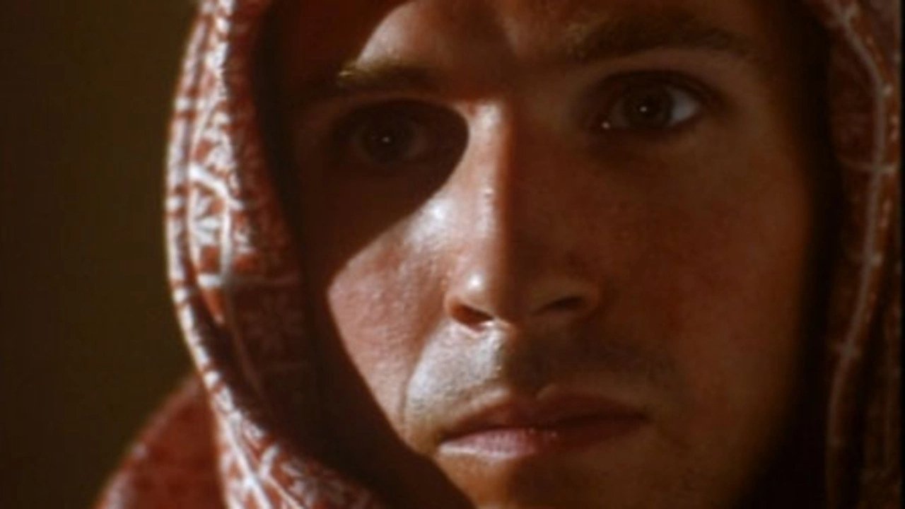 Backdrop de A Dangerous Man: Lawrence After Arabia
