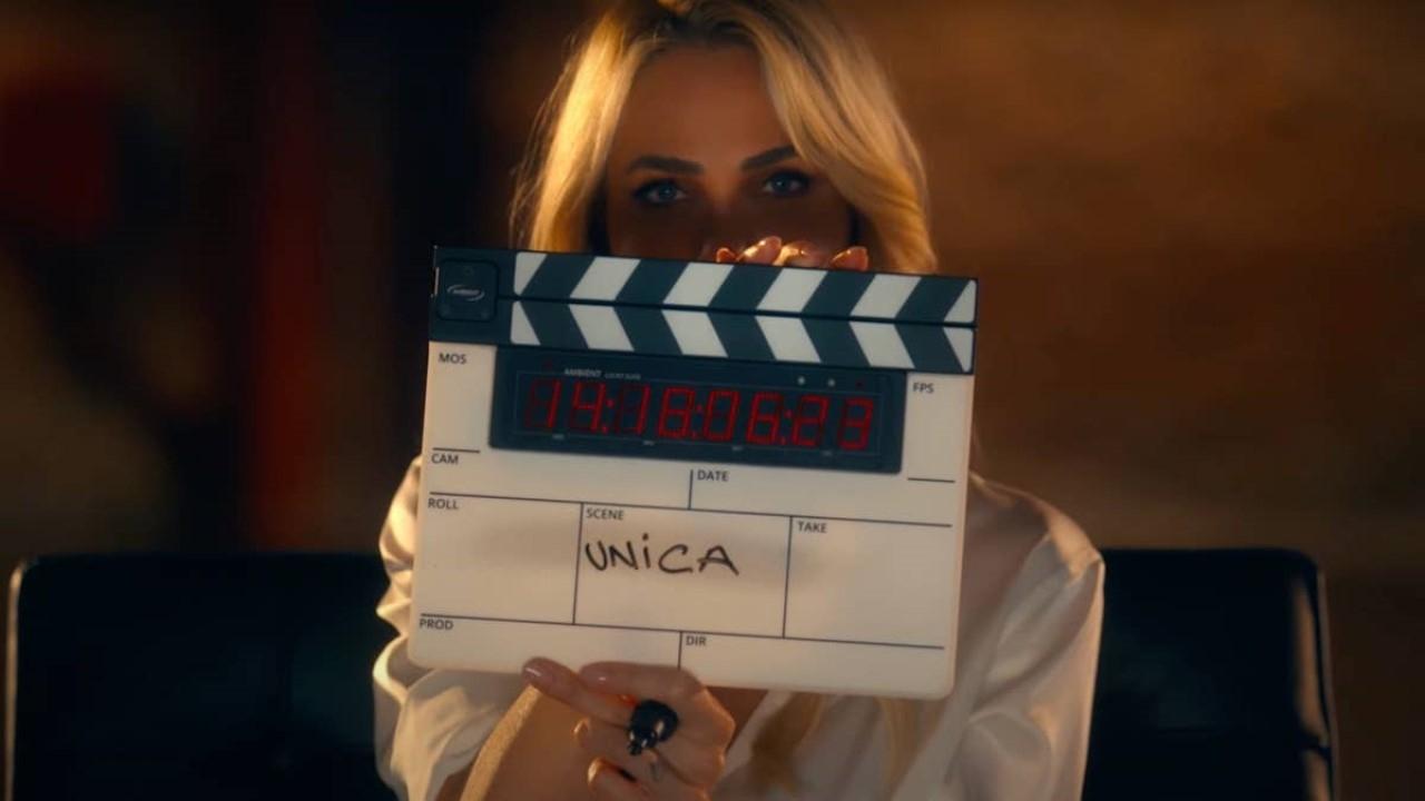 Backdrop de Única